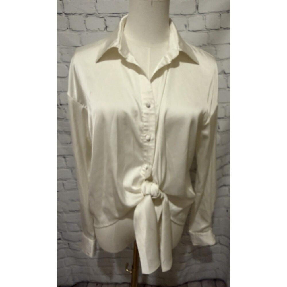 Hutch Robbie Tie-Front Button Long Sleeve Silky Blouse in ivory/white Size XS